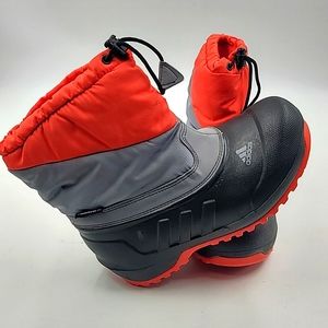 Kids adidas primaloft boot Sz 1
